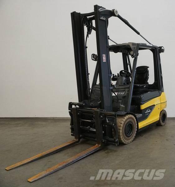 Linde E 30 387 شاحنات ذات رافعات شوكية تعمل بالكهرباء