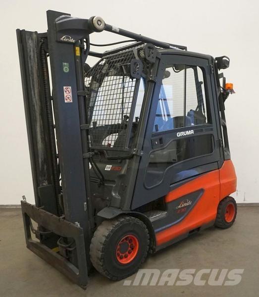 Linde E 30 387 شاحنات ذات رافعات شوكية تعمل بالكهرباء