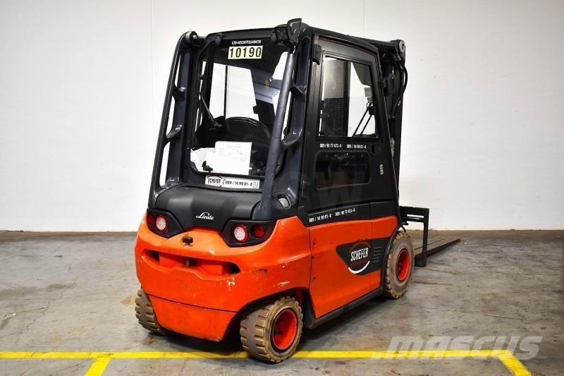 Linde E 30 387 شاحنات ذات رافعات شوكية تعمل بالكهرباء