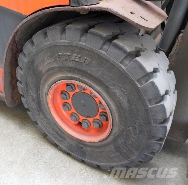 Linde E 30 387 شاحنات ذات رافعات شوكية تعمل بالكهرباء