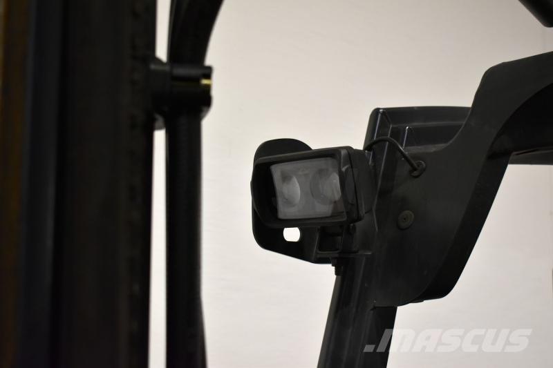 Linde E 30 387 شاحنات ذات رافعات شوكية تعمل بالكهرباء