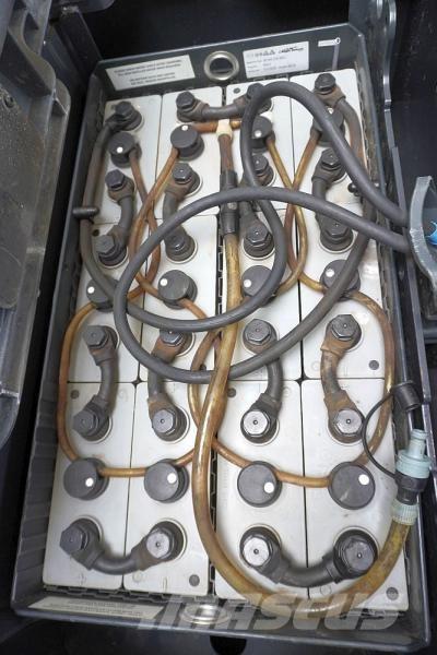 Linde N 20 132 معدات الرفع عالي المستوى