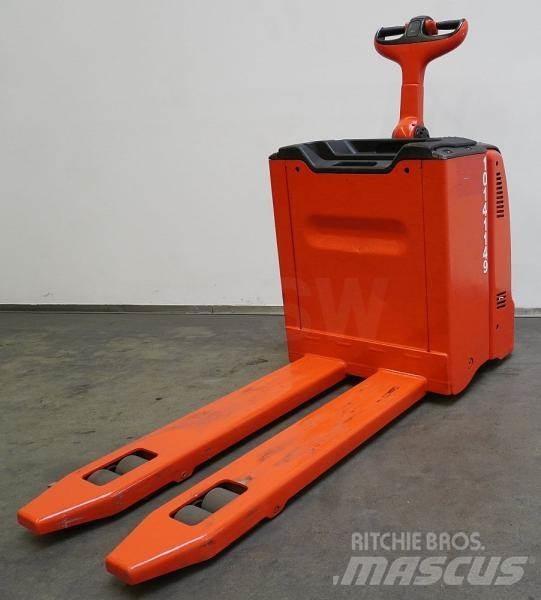 Linde T 50 131 معدات الرفع منخفض المستوى