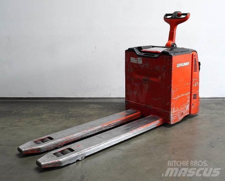 Linde T 60 131 معدات الرفع منخفض المستوى