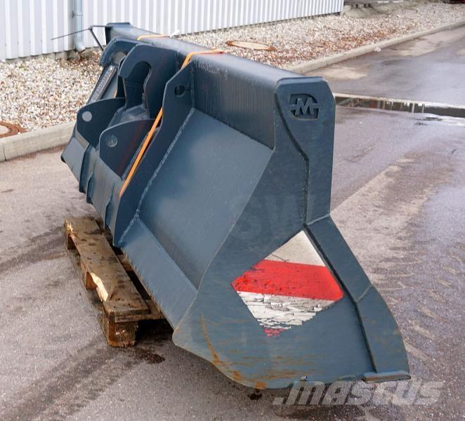 Magni 1000 L معدات المواد - غير ذلك