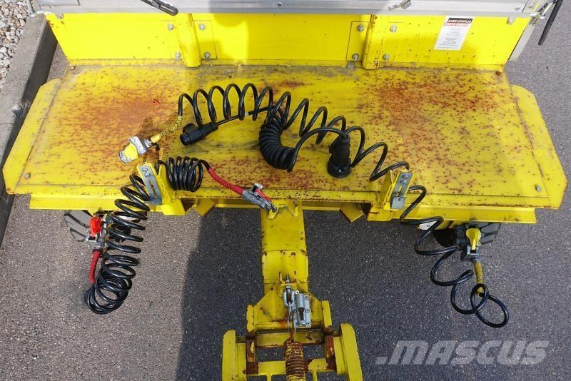 Pefra 4000 مقطوروات مسطحة/مفصلية الجوانب