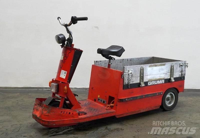 Pefra EFW508 شاحنة قاطرة