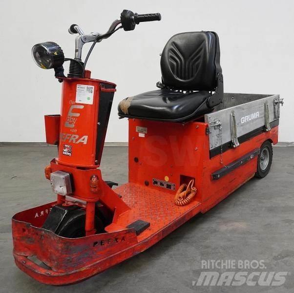 Pefra EFW508 شاحنة قاطرة