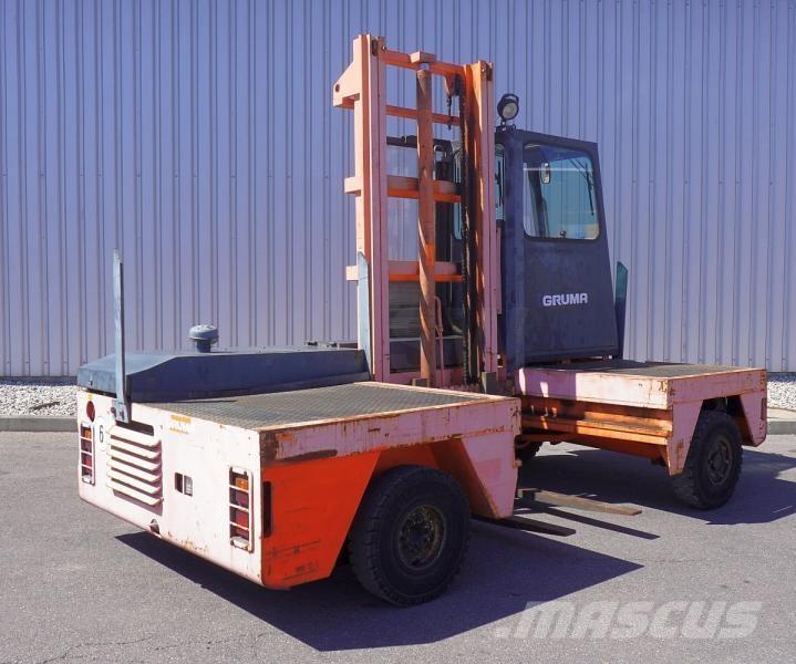 Steinbock 336H لوادر جانبية