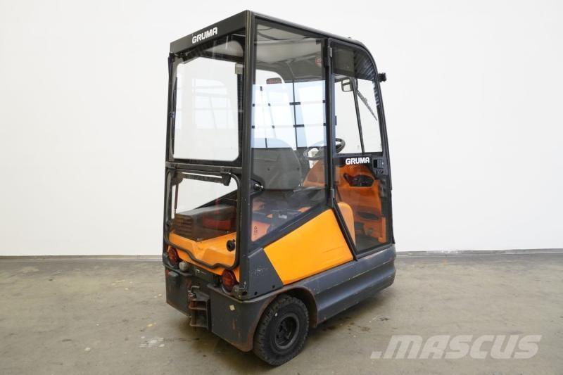 Still R06-06 شاحنة قاطرة