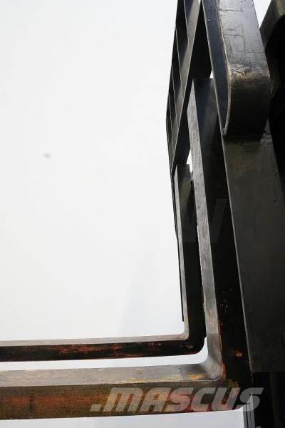 Toyota 6FBRE12 شاحنة مناولة