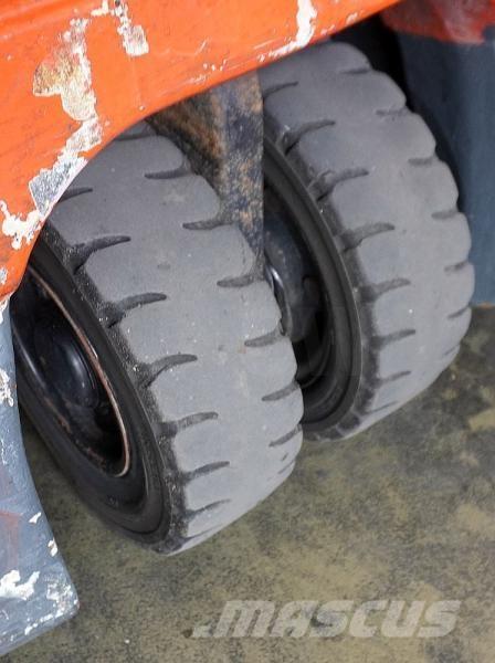 Toyota 7FBEF16 شاحنات ذات رافعات شوكية - أخرى