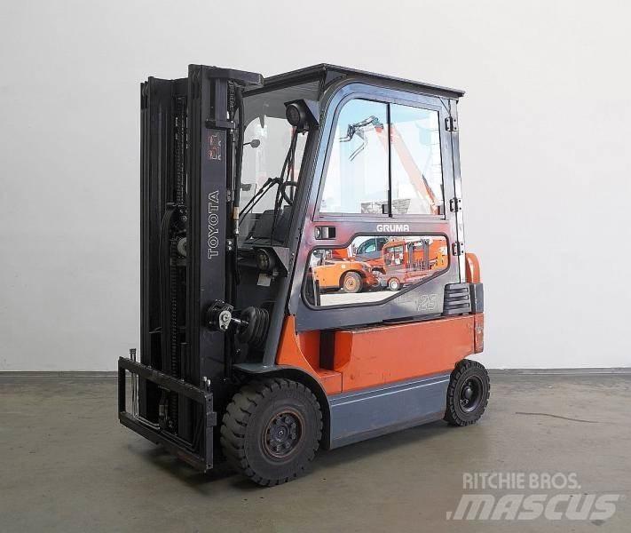Toyota 7FBMF25 شاحنات ذات رافعات شوكية - أخرى