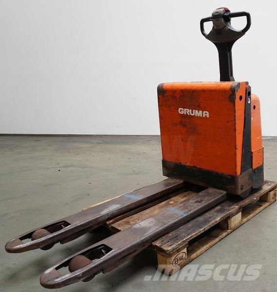 Toyota 7PM18 معدات الرفع منخفض المستوى