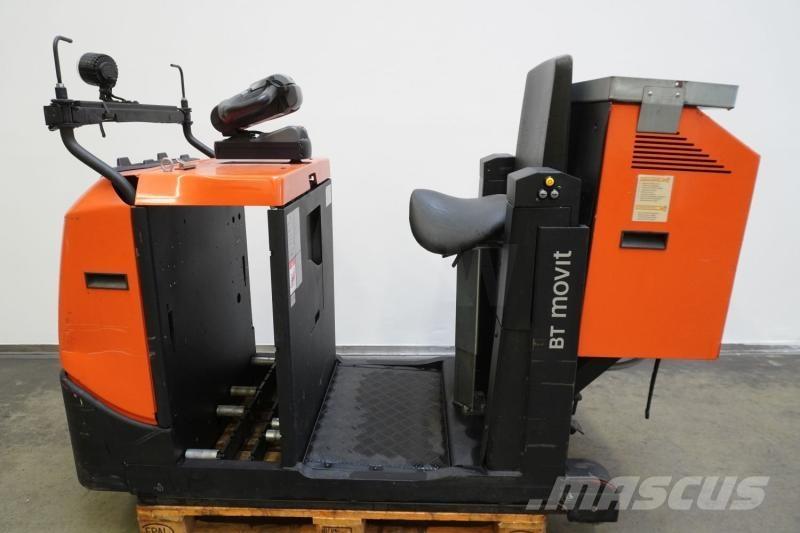 Toyota TSE300 شاحنة قاطرة