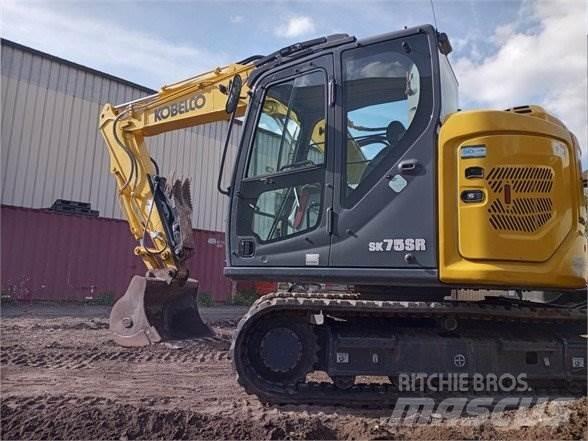 Kobelco SK75SR-7 حفارات زحافة