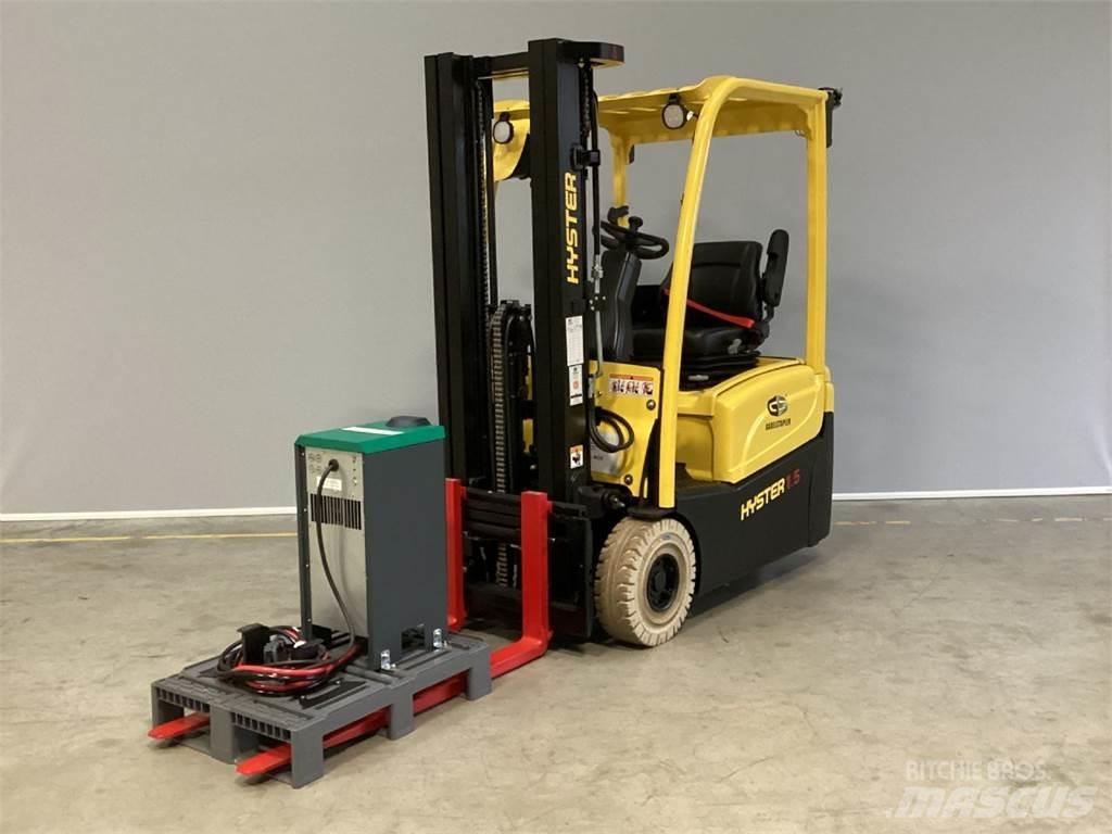 Hyster J1.5XNT شاحنات ذات رافعات شوكية تعمل بالكهرباء