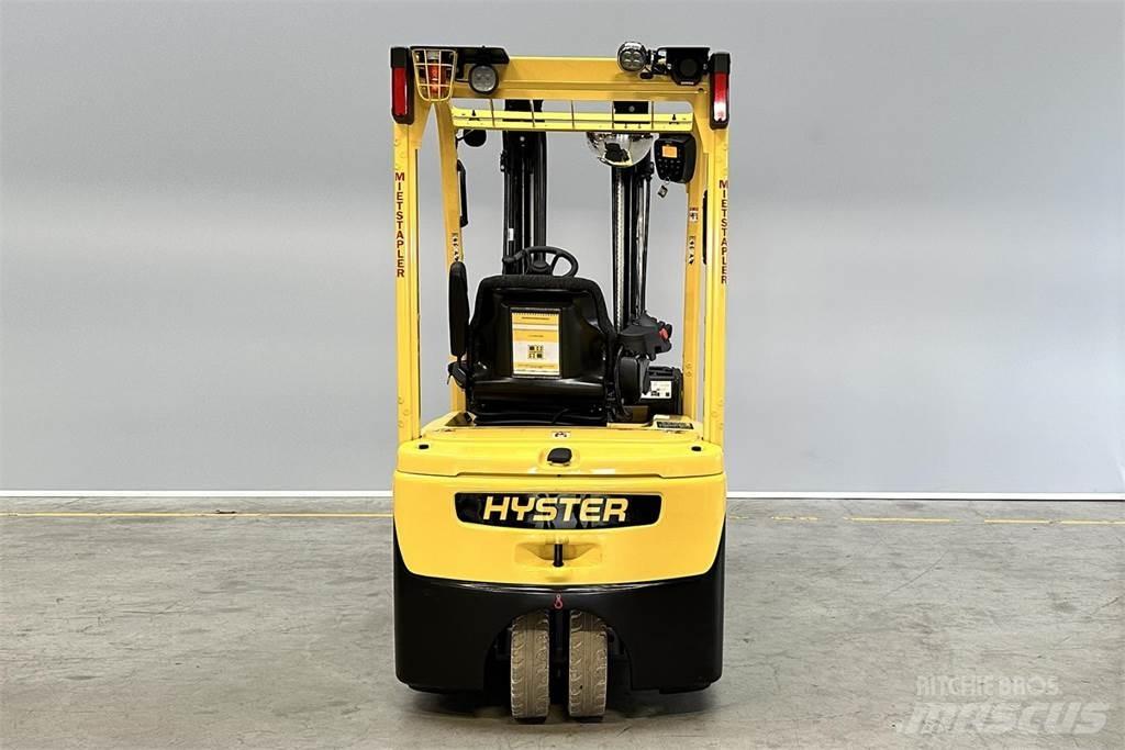 Hyster J1.6XNT شاحنات ذات رافعات شوكية تعمل بالكهرباء