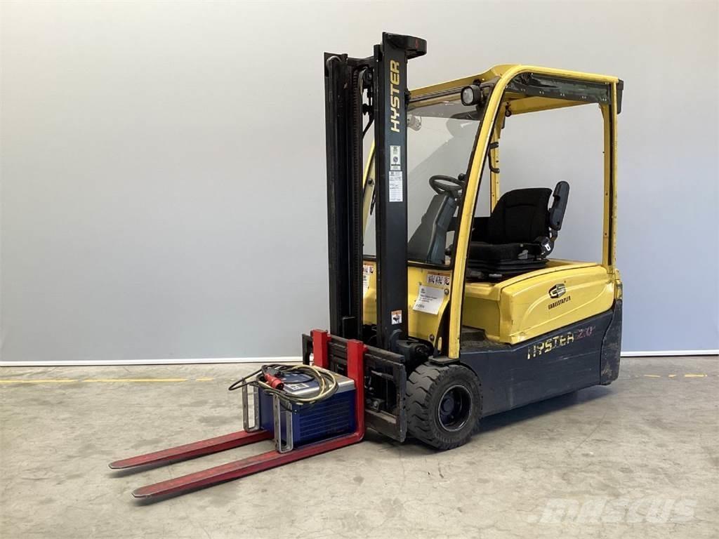 Hyster J2.0XMT شاحنات ذات رافعات شوكية تعمل بالكهرباء