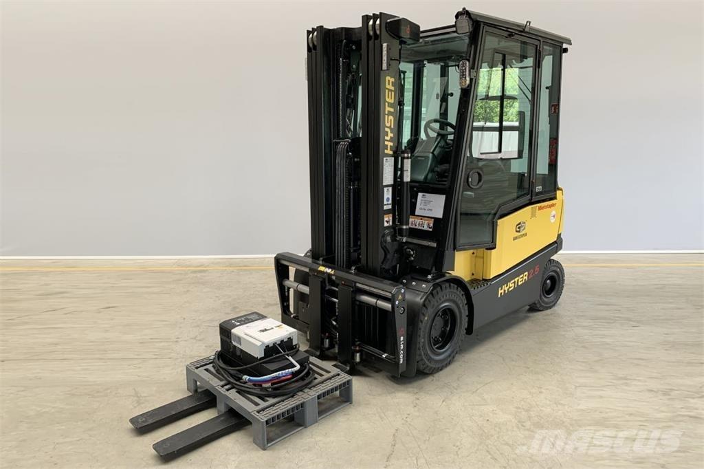 Hyster J2.50XN شاحنات ذات رافعات شوكية تعمل بالكهرباء