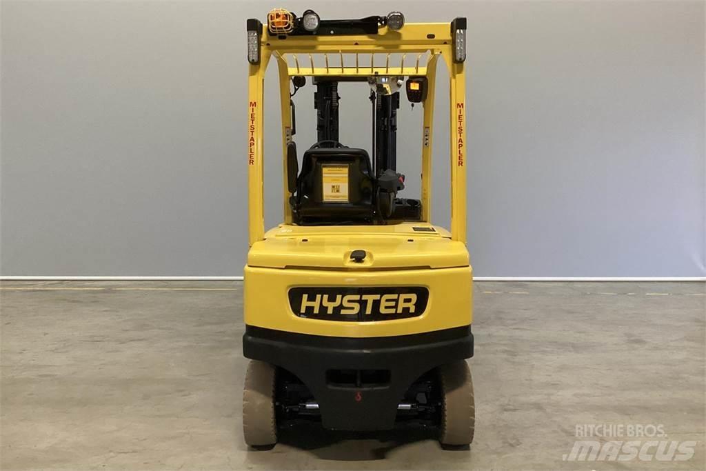 Hyster J3.50XN شاحنات ذات رافعات شوكية تعمل بالكهرباء