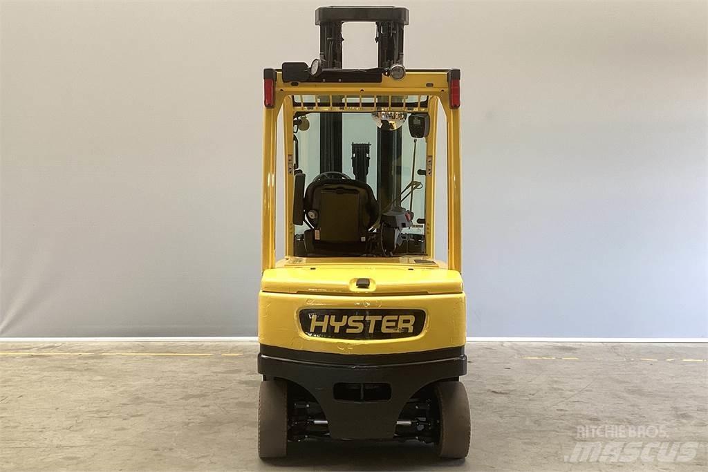 Hyster J3.5XN شاحنات ذات رافعات شوكية تعمل بالكهرباء
