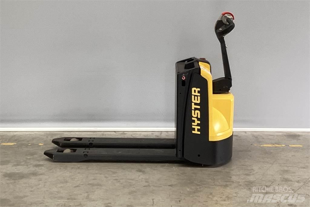 Hyster P1.6 معدات التكديس الجوالة