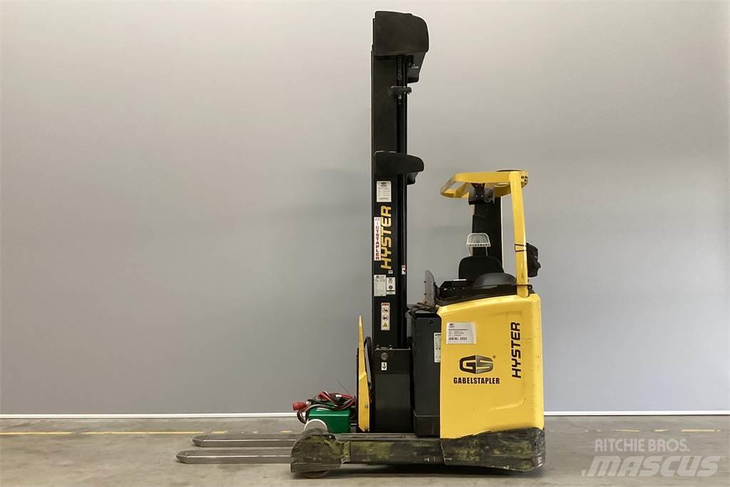 Hyster R1.6 شاحنة مناولة