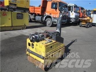 Bomag BW65 ضاغطات التربة