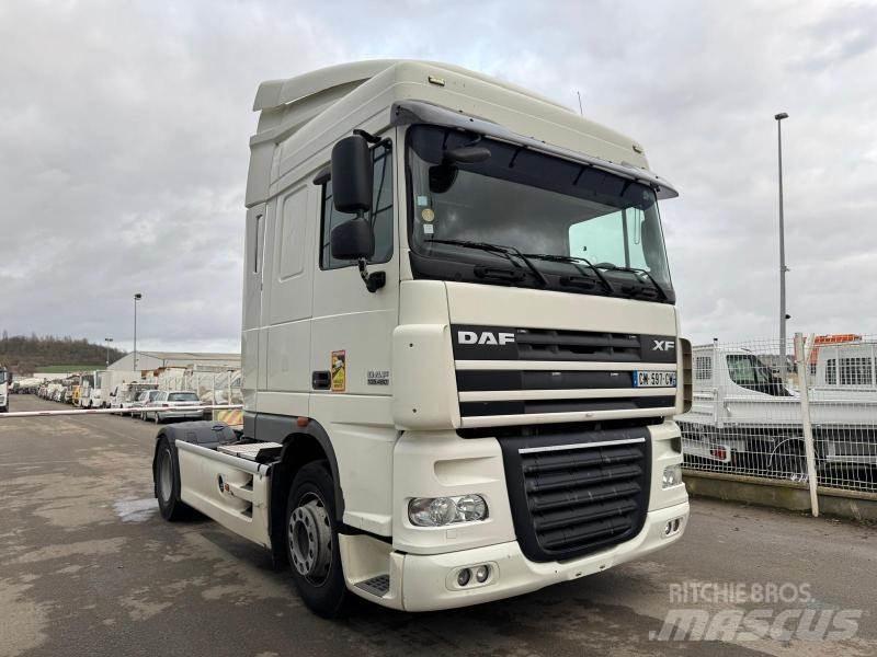 DAF XF105 460 وحدات الجر