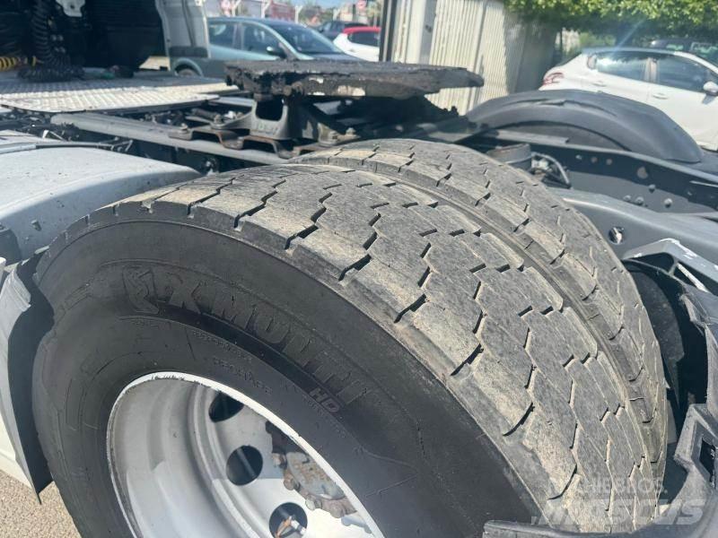 DAF XF105 510 وحدات الجر