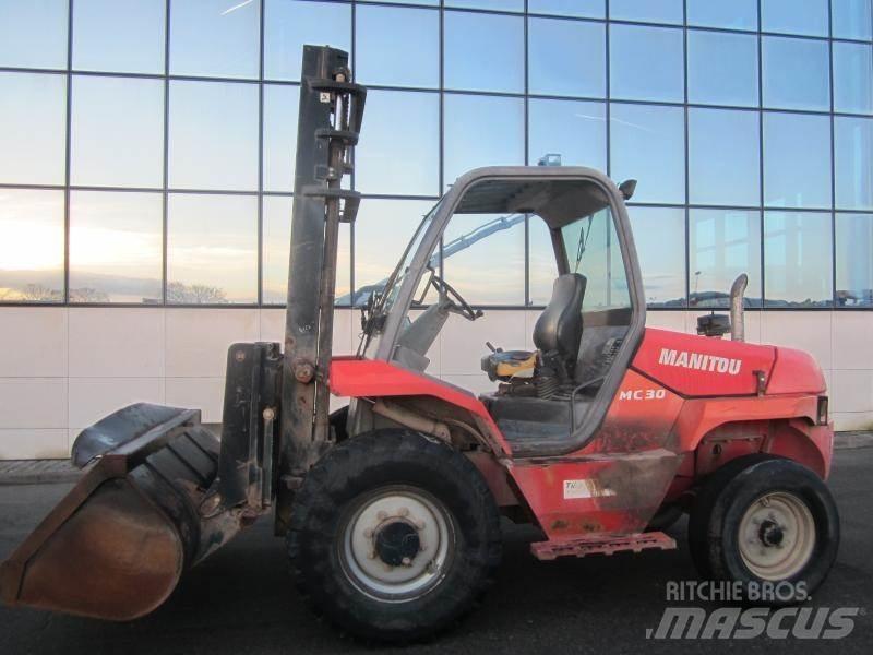 Manitou MC30 شاحنات ذات رافعات شوكية - أخرى