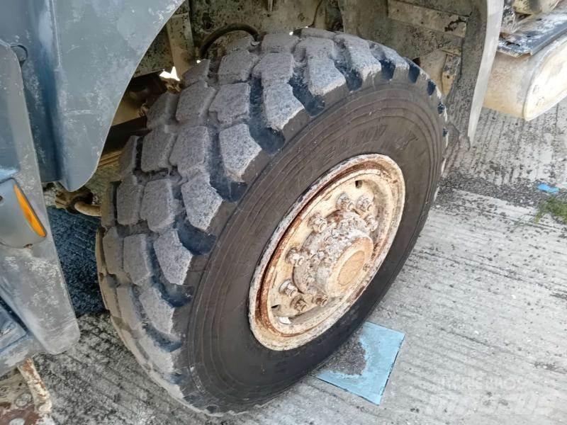 Renault Kerax شاحنات أخرى