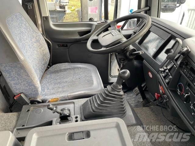 Volvo FL 220 شاحنات ذات صهاريج