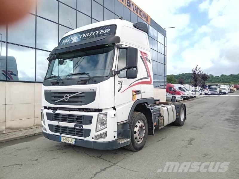 Volvo FM 450 وحدات الجر
