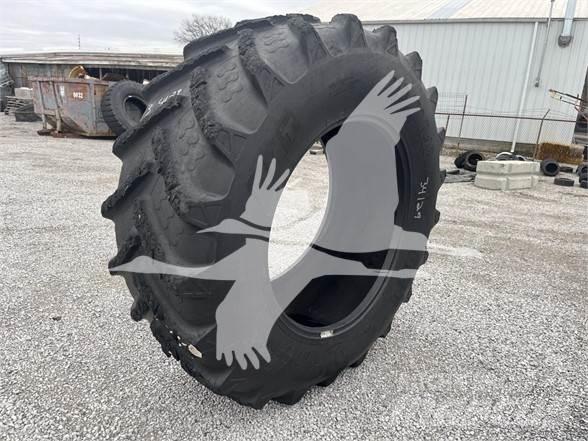BKT 710/70R42 أخرى