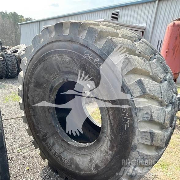 BKT 875/65R29 الإطارات والعجلات والحافات
