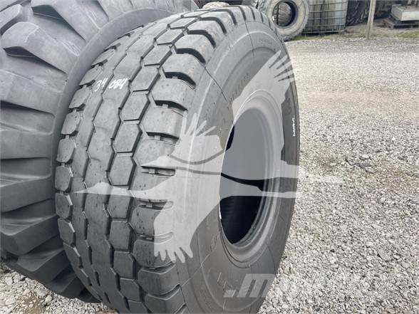  MAXAM 20.5R25 الإطارات والعجلات والحافات