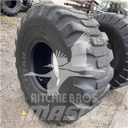 Titan 23.5x25 الإطارات والعجلات والحافات