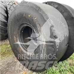 Toyo 26.5X25 الإطارات والعجلات والحافات