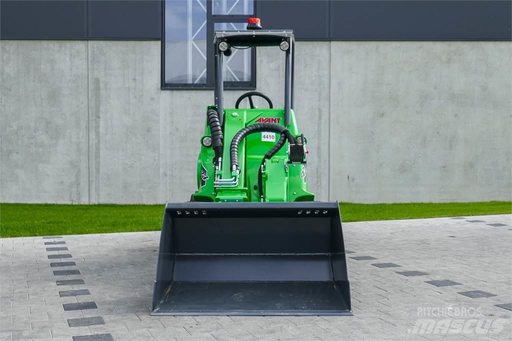 Avant M 423 حفارات صغيرة أقل من 7 طن (حفارات صغيرة)