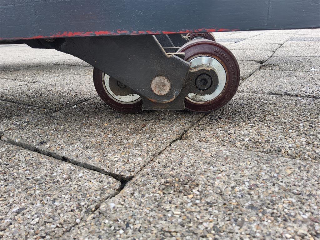 Baka EGU-5020 SO معدات التكديس الجوالة