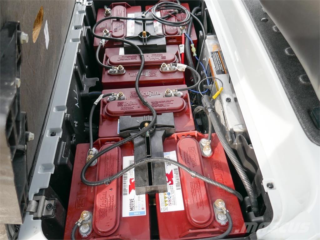Club Car Club Car شاحنة قاطرة