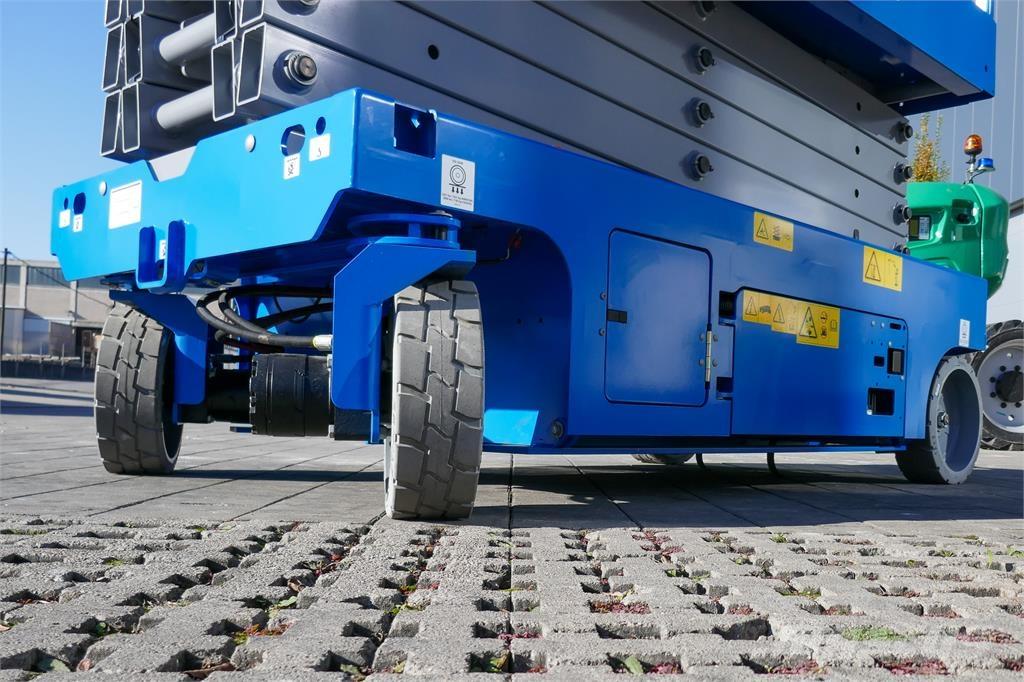 Genie GS 3246 رافعات مقصية الشكل