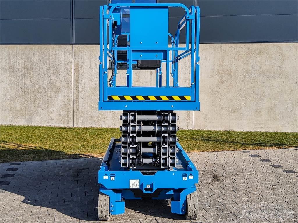 Genie GS 4046 رافعات مقصية الشكل
