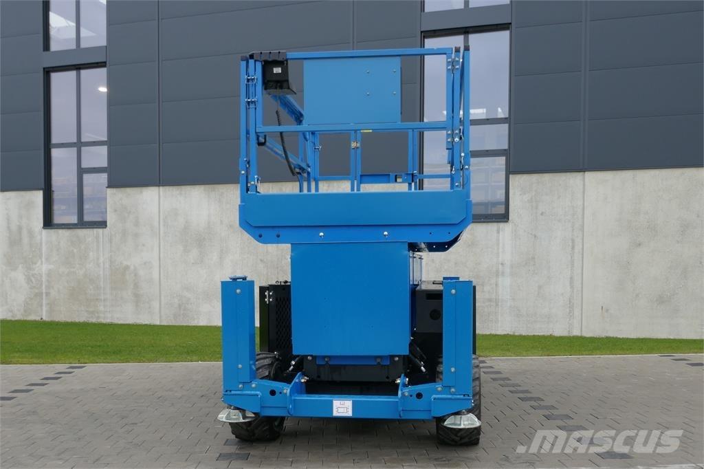 Genie GS 4069RT رافعات مقصية الشكل