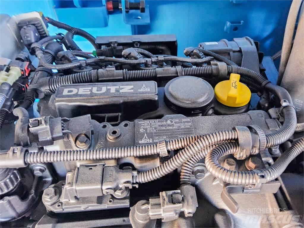 Genie SX-135 XC رافعات سلة تلسكوبية