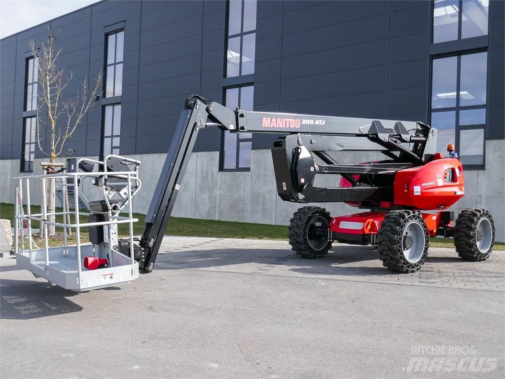 Manitou 200 ATJ رافعات سلة مفصلية
