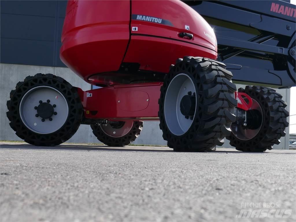 Manitou 200 ATJ رافعات سلة مفصلية