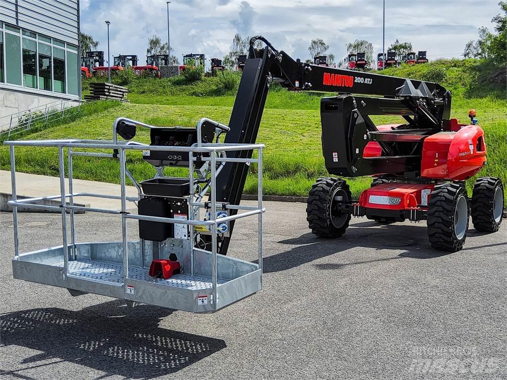 Manitou 200 ATJ رافعات سلة مفصلية